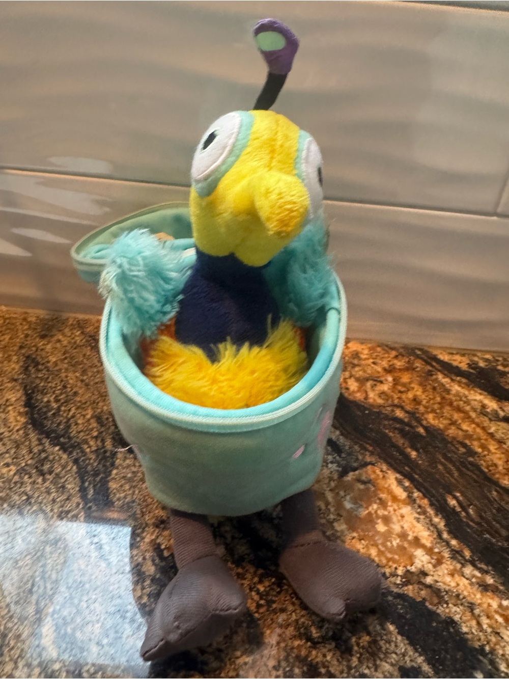 Up Baby Kevin Plush Bird in Egg -Pet Toy‎ zip around